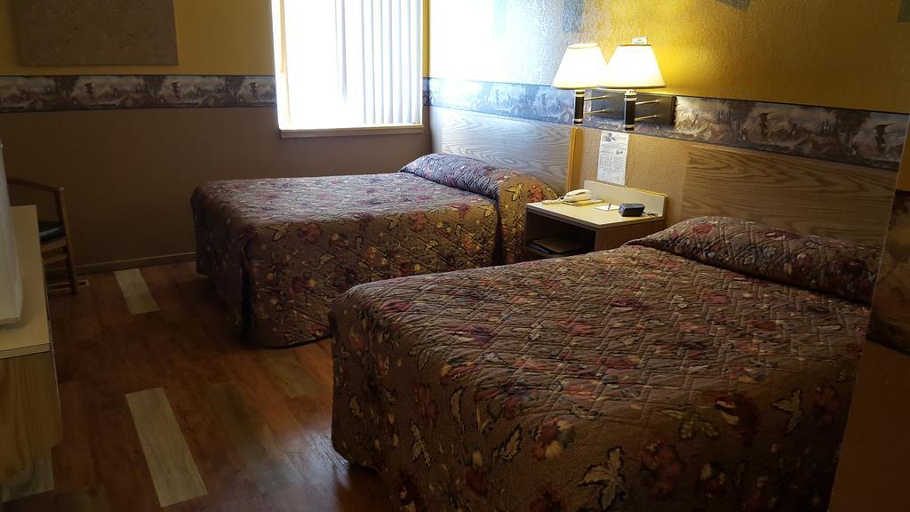 Earth Inn Motel - ジャクソン エクステリア 写真
